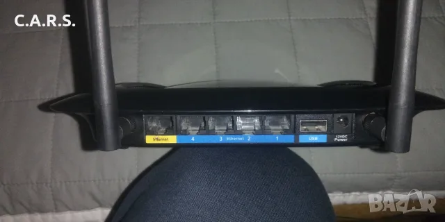 Wi-Fi Рутер Linksys WRT160NL 300 Mbit/s с USB, снимка 3 - Рутери - 55939395