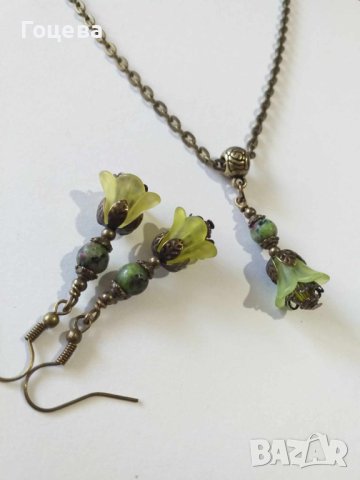 Красив комплект обици и колие с нежни цветя, камъни Цоизит с Рубин и орнаменти цвят Античен бронз , снимка 6 - Бижутерийни комплекти - 41973239