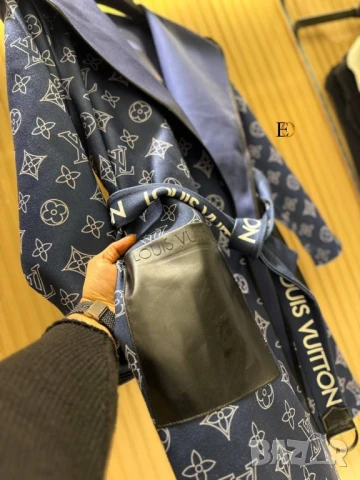 палта louis vuitton , снимка 4 - Палта, манта - 50745439