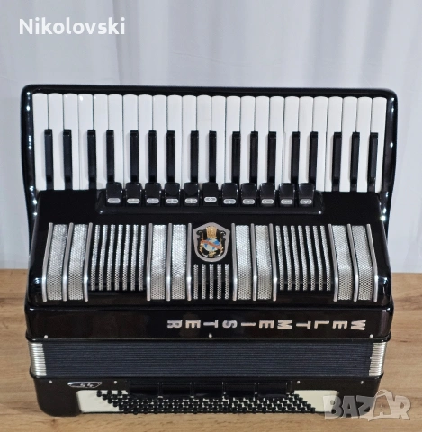 Акордеон Weltmeister S4 НОВ, снимка 4 - Акордеони - 53673686