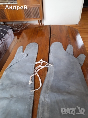 Стари предпазни химически ръкавици, снимка 2 - Антикварни и старинни предмети - 52954658