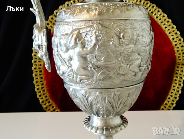 Божествена калаена ваза,кана,Ангели,Лъв,лози,барок,1.5 кг. , снимка 8 - Антикварни и старинни предмети - 51713122
