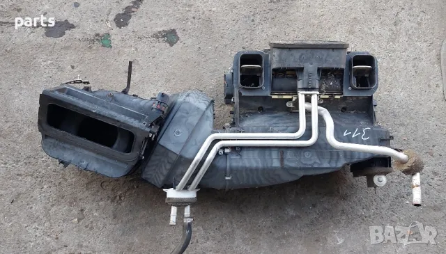 Корпус Парно и Вътрешни Радиатори Мерцедес C класа W202 - 9449387017, снимка 2 - Части - 48468261