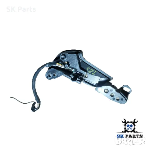 Бутон мулти волан за Toyota Avensis/ Авенсис 2 т25 , снимка 2 - Части - 50015910