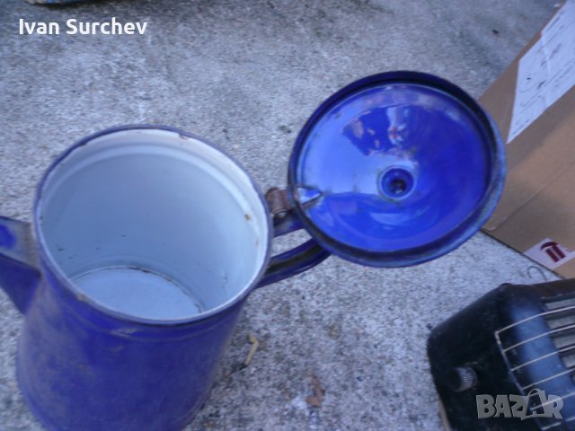 ЕМАЛИРАНА КАНА СЪС КАПАК ЗА ТОПЛА ВОДА ОТ СОЦА 2,5 ЛИТРА, снимка 10 - Антикварни и старинни предмети - 42643527