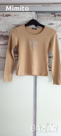 Блуза с камъчета