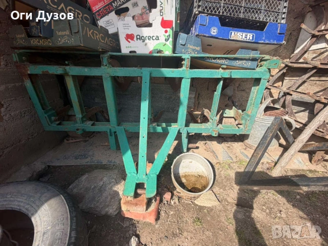 Трактора е ползван малко към него има култиватор и плуг, снимка 4 - Селскостопанска техника - 53684477