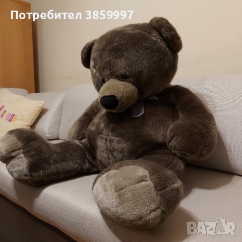 Чисто ново плюшено мече