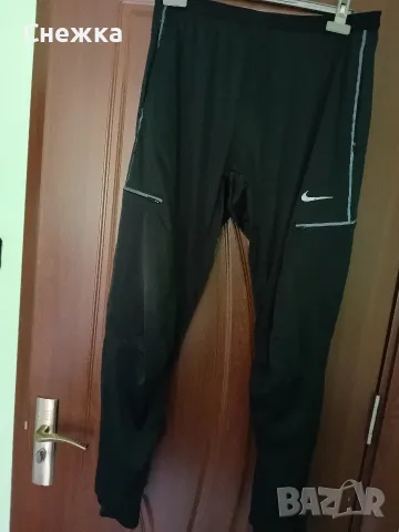 шушляков анцунг с подплата Nike,, снимка 2 - Спортни дрехи, екипи - 55831966