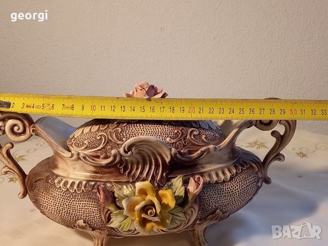 Антична италианска бисквитиера V. Bassano , снимка 5 - Декорация за дома - 36030613