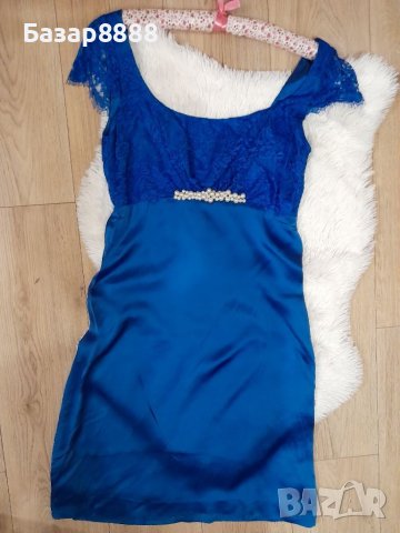 Дамска рокля