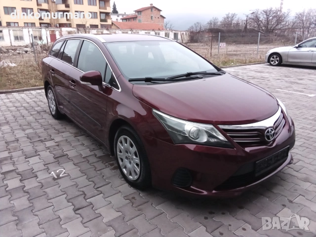 Toyota Avensis 2.0D4D-124kc. 6ck. FACELIFT, снимка 3 - Автомобили и джипове - 53223590