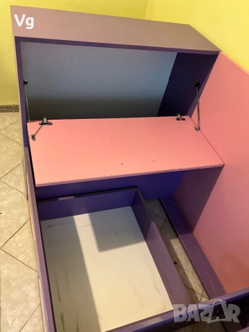 Легло със скрин, с две чекмеджета., снимка 5 - Спални и легла - 52509594