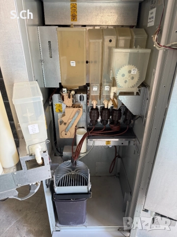 Зануси Спацио с7, снимка 4 - Вендинг машини - 52314682