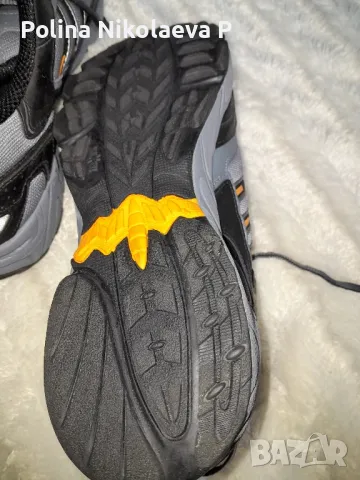 маратонки на  Adidas , снимка 3 - Детски маратонки - 50336364