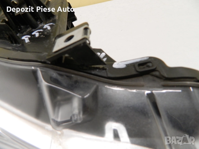 Ляв фар BMW Серия 3 F30 / F31 Bi-Xenon 2012, 2013, 2014, 2015, оригинален код 7259526, снимка 5 - Части - 51937357