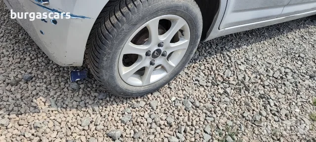 Daihatsu Sirion 1.3 - 91к.с. 2009г., снимка 7 - Автомобили и джипове - 55889154