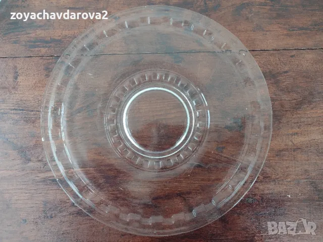 СТАР СТЪКЛЕН СЕРВИЗ ЗА ТОРТА СЛАДКИШИ ОТ БЯЛО СТЪКЛО, снимка 3 - Сервизи - 48992612