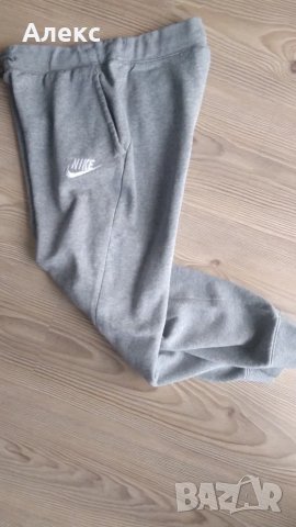 Nike - долнище 146-156 см, снимка 10 - Детски анцузи и суичери - 47582717