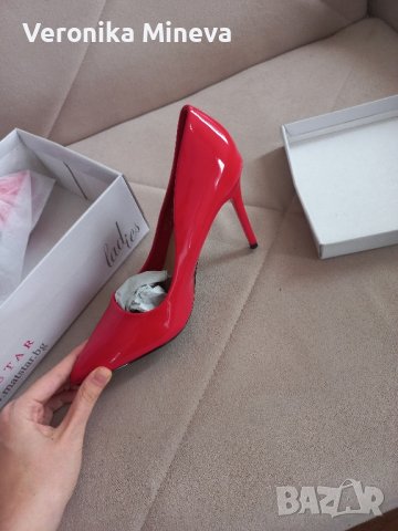 червени обувки с ток, снимка 4 - Дамски обувки на ток - 41869808