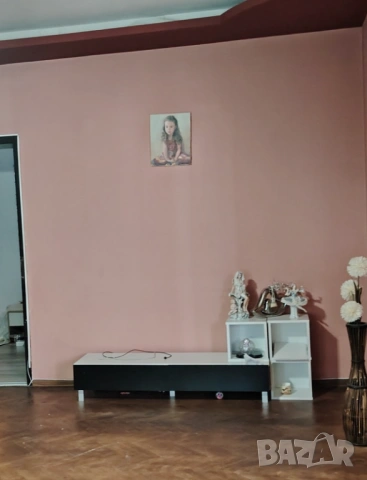 тристаен апартамент в кв.Кършияка Пловдив, снимка 2 - Апартаменти - 53373408