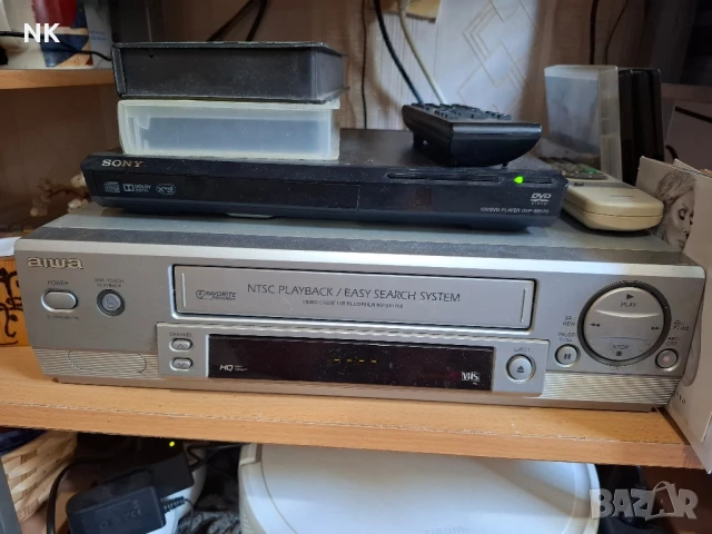 DVD плеър Sony, снимка 4 - Плейъри, домашно кино, прожектори - 51324315