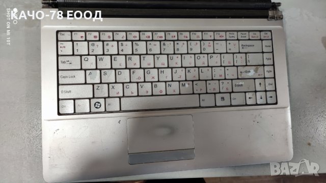 Лаптоп ViewSonic VNB142I