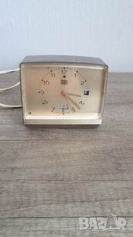 Стар немски будилник на ток, снимка 9 - Антикварни и старинни предмети - 41857065
