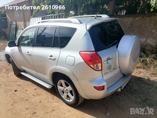 Toyota Rav4 2.2 D-4D  4x4, снимка 6 - Автомобили и джипове - 56371675
