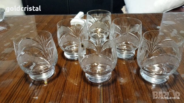 кристални чаши, снимка 2 - Антикварни и старинни предмети - 25661795