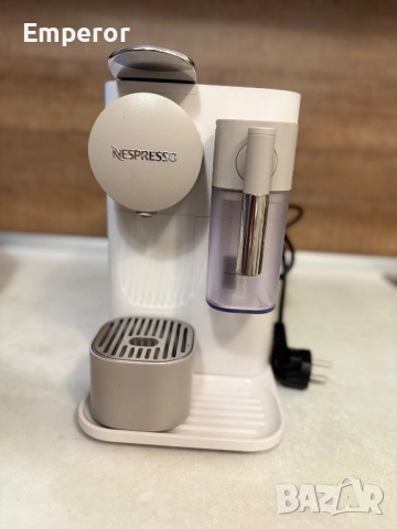 Кафе машина Nespresso