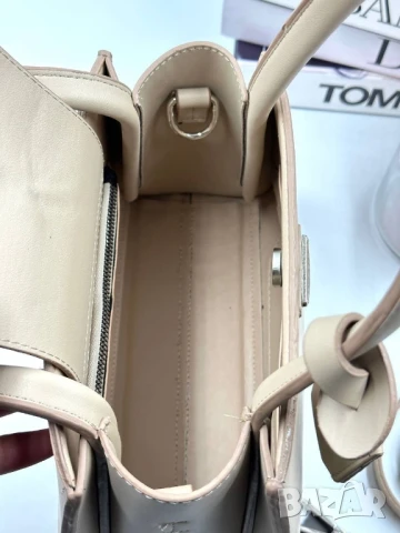 чанти prada , снимка 14 - Чанти - 51008619