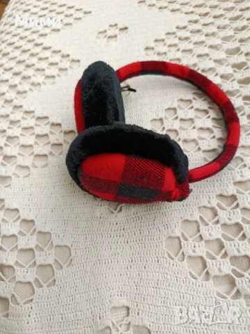 Нови зимни аксесоари , снимка 4 - Фен артикули - 49363807