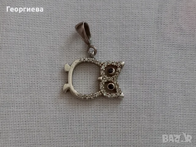 Сребърна висулка с голям камък Сваровски и сребърна висулка с бухал с камъни 
