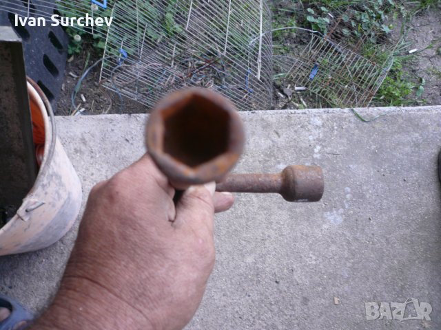 КЛЮЧ ЗА ГУМИ КОМБИНИРАН 14 НА 22 НОМЕР, снимка 10 - Аксесоари и консумативи - 40898786