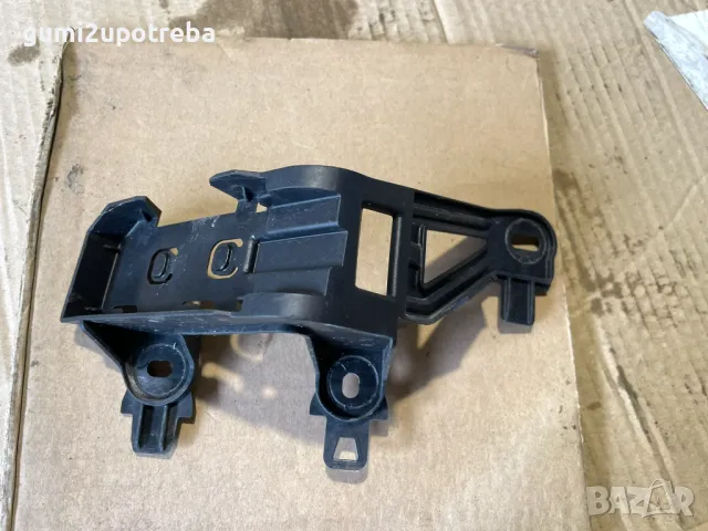 Държач Антенен Модул Заден Ляво 10A971858A VW ID.3 E11 pro