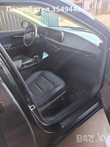 KIA EV6 Long Range AWD 325 к.с. | 77.4 kWh | 2022 г. |, снимка 5 - Автомобили и джипове - 52807074