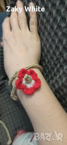 Мартеници, ръчно плетени , снимка 5 - Декорация за дома - 53309713