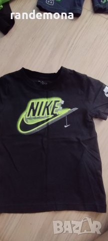 Тениска Nike 110-116, снимка 1 - Детски тениски и потници - 41626754