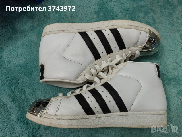 Adidas - дамски платформи с лека платформа 