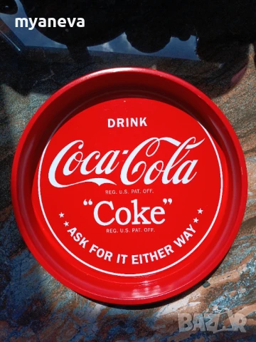 Coca-Cola , Кока Кола, метална табла , поднос с две чаши , снимка 5 - Чаши - 50696660
