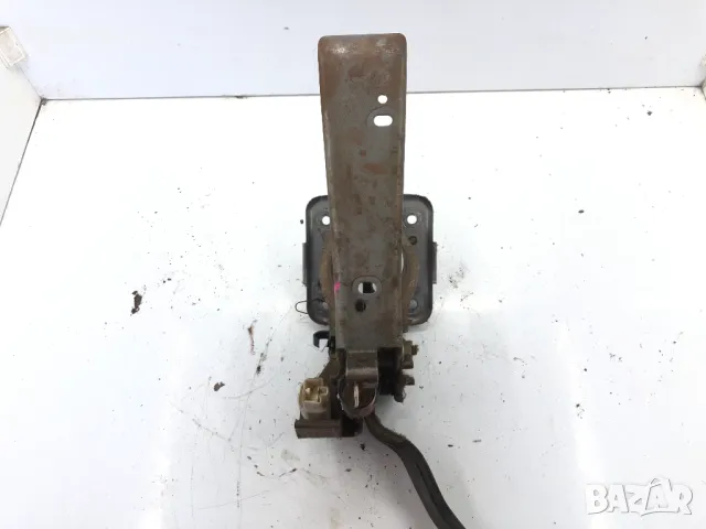 Спирачен педал Toyota Avensis Verso 2.0 D 116hp 1CD, снимка 2 - Части - 47438372