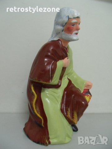 № 5939 стара керамична фигура   - размери - височина 23 см , основа 10,5 / 9,5 см , снимка 2 - Други ценни предмети - 35691838