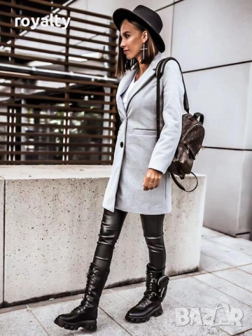 Дамско стилно сиво палто с хастар