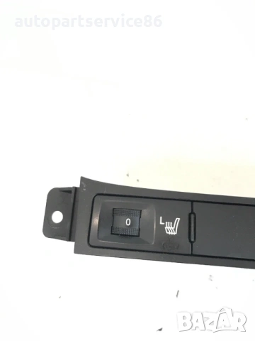 Превключвател за подгряване на седалките за KIA Carnival (2006–2010) 93700-4D940, снимка 2 - Части - 53205287