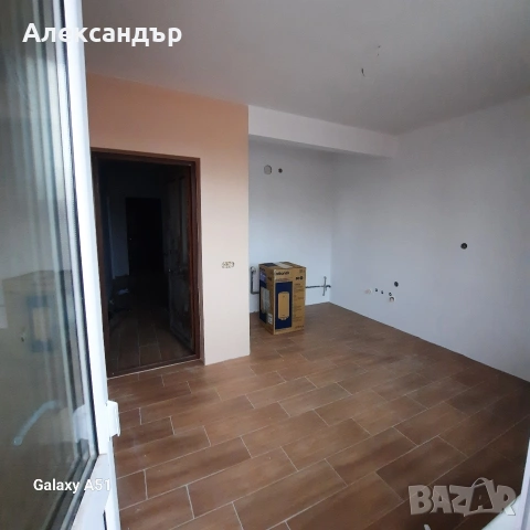 Къща от собственик с гараж, снимка 11 - Етаж от къща - 52029420