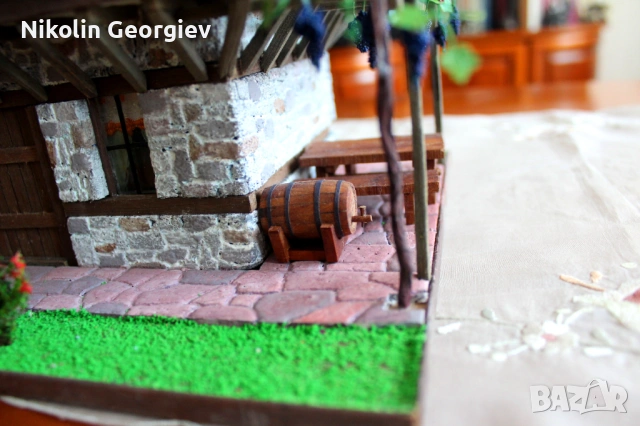 Възрожденска къща, макет, снимка 9 - Колекции - 53788296