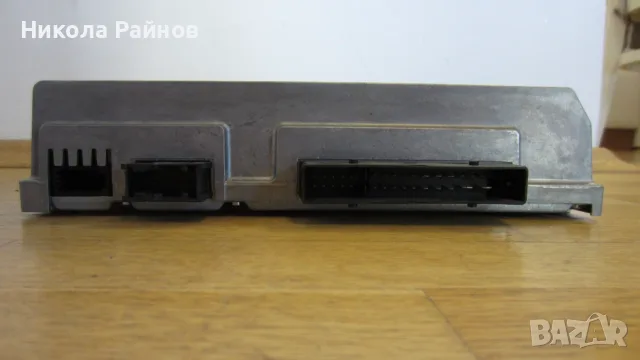 Усилвател за DYNAUDIO за Vw Toureg 7P6 035 466, снимка 2 - Ресийвъри, усилватели, смесителни пултове - 56149566