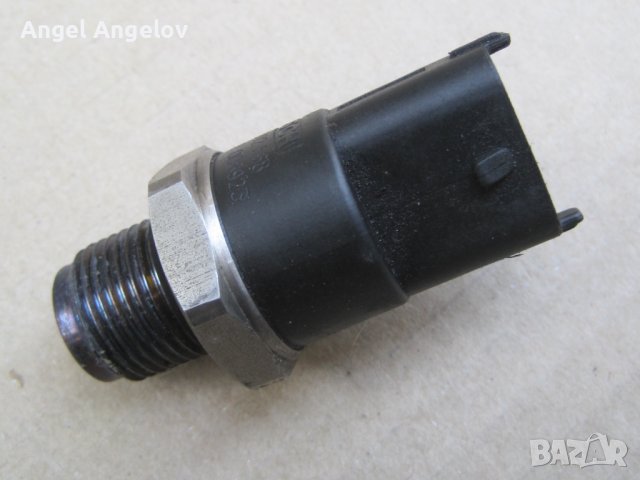 Датчик за налягане на горивото 0281002568 Renault Bosch 1,9 2,2 2,5 DCI , снимка 1