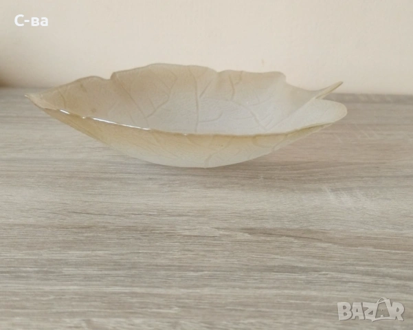 Фруктиера /купа и чинийки - стъклени , снимка 2 - Аксесоари за кухня - 53744015